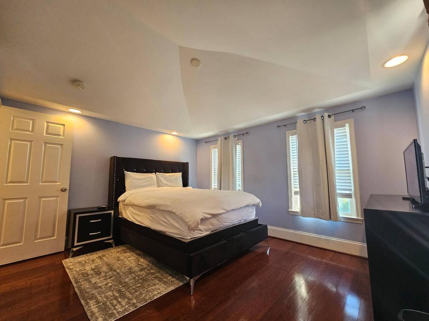 Two Story Queen Primary Towson Esterno foto